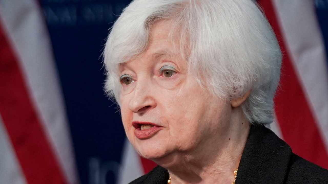 US Lawmakers Press Treasury Secretary Janet Yellen on Crypto Oversight Gaps – Regulation Bitcoin News